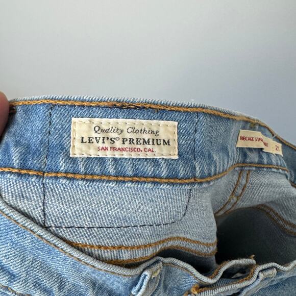 Levi's Ribcage Ankle Straight Button Fly Light Wash Jeans Size 27 - Picture 8 of 13